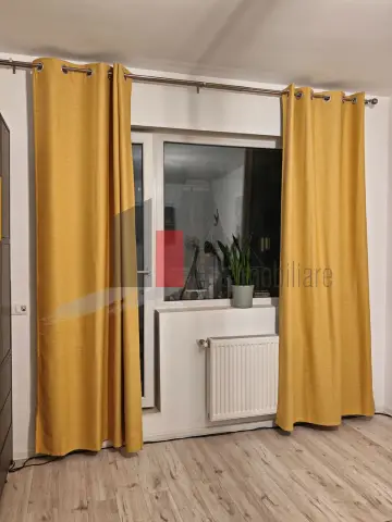 Apartament cu 2 camere de vanzare -Pacii-cu centrala-mobilat si utilat