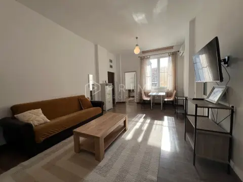 Apartament 3 camere de închiriat – 7 Noiembrie, Târgu Mureș