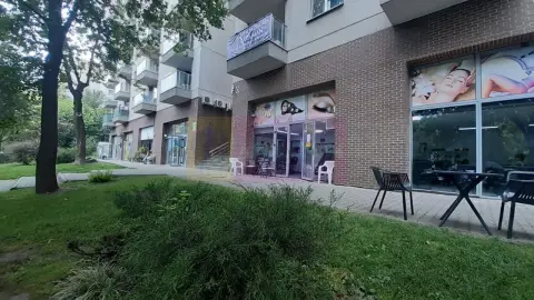 Spatiu Comercial Stradal Șoseaua Colentina zona Teiul Doamnei Suveica