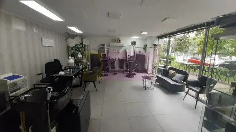 Spatiu Comercial Stradal Șoseaua Colentina zona Teiul Doamnei Suveica