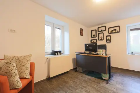 Spațiu ideal pentru birouri sau clinici