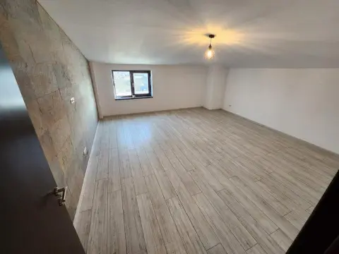 Pantelimon Gara Catelu birouri 200-400 mp