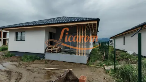 Casa la cheie in CRISTIAN pe Parter, zona de vile,270.000 euro