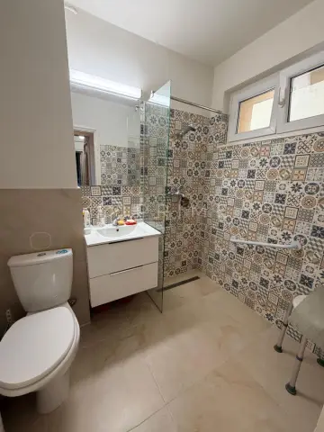 Apartament 2 camere, Decomandat| Potențial de renovare| Orientare Sud