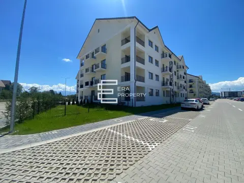 Apartament 3 camere, 80 mp,gradina 42 mp - Selimbar