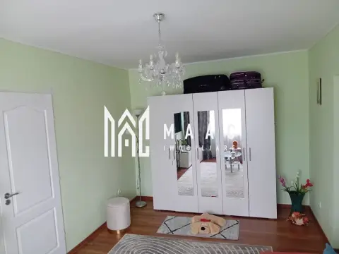 Apartament 2 Camere | Semidecomandat | Balcon Închis | Etaj 3