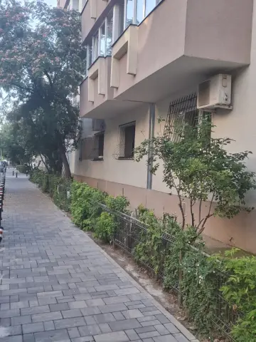 2 camere Lacul Tei-Parcul Circului