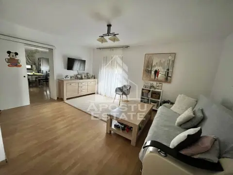 Duplex cu 4 camere si 2 bai complet mobilat si utilat in Giroc.