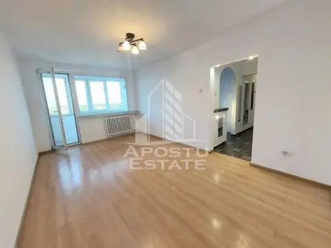Apartament cu 3 camere, de vanzare, zona Sagului, Timisoara
