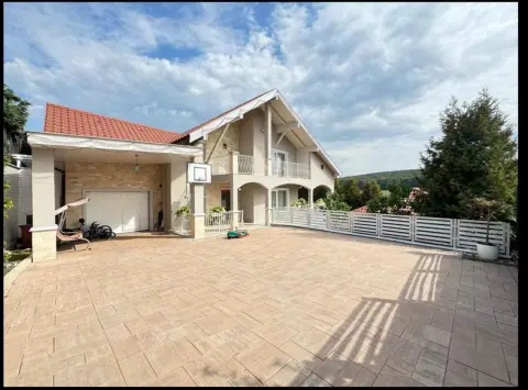 Casa Premium 6 camere,5 băi, Piscină, saună, 768 mp teren,