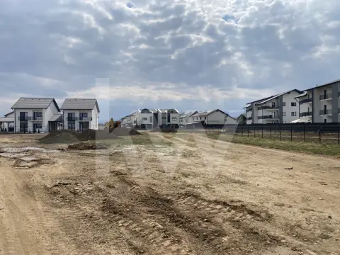 Teren pentru casa individuala in Selimbar - acces auto S+P+1E+ER 331mp